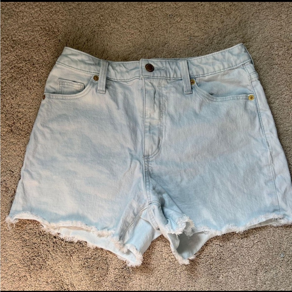 Universal thread vintage midi jean shorts